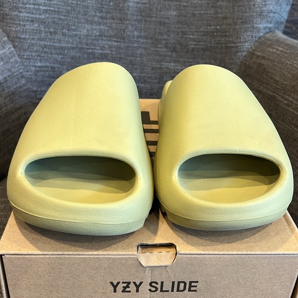 Sneaker Adidas Yeezy Slide Mens Resin Fz5904 Adidas Yeezy Slide Mens Resin Flip Flops Yeezy Dupe Adidas Yeezy  Slide Resin Sandal Men's